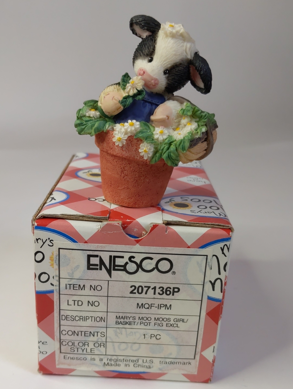 Vintage 1996 Enesco Mary's Moo Moos 'I Pick Moo' Figurine